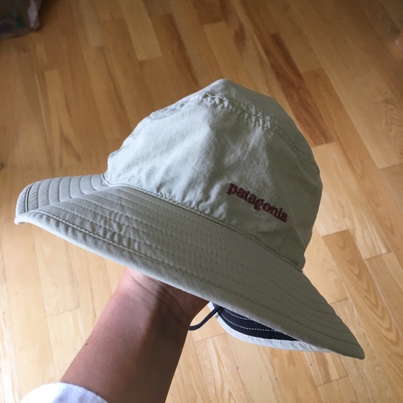CUTE PATAGONIA HAT - Picture 1 of 3